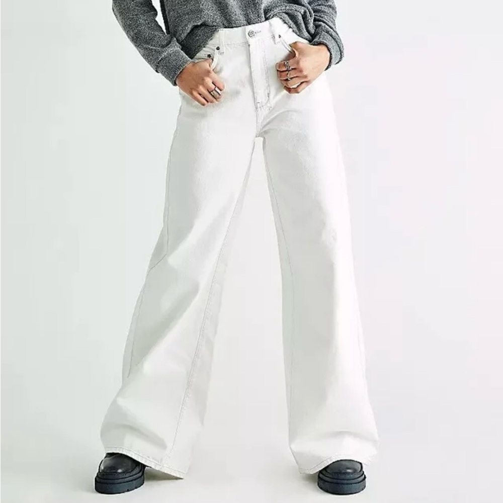 KSUBI Kicker Jean Fly White Womens Denim Jeans, size 26
